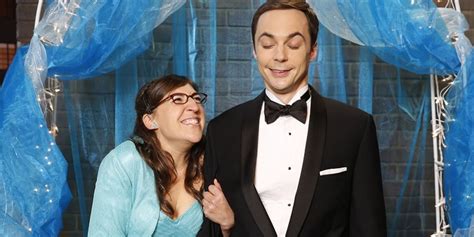 are amy and sheldon dating in real life